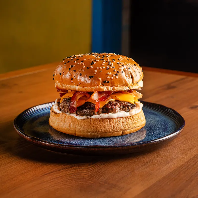 02 Burgers Bacon